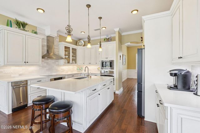 827 E DORCHESTER Drive, St. Johns, FL 32259