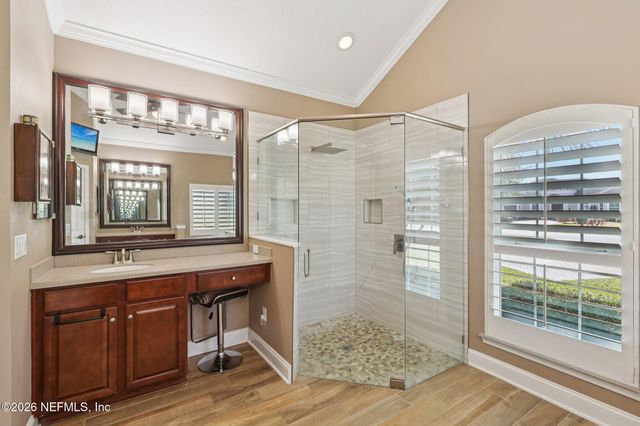 827 E DORCHESTER Drive, St. Johns, FL 32259