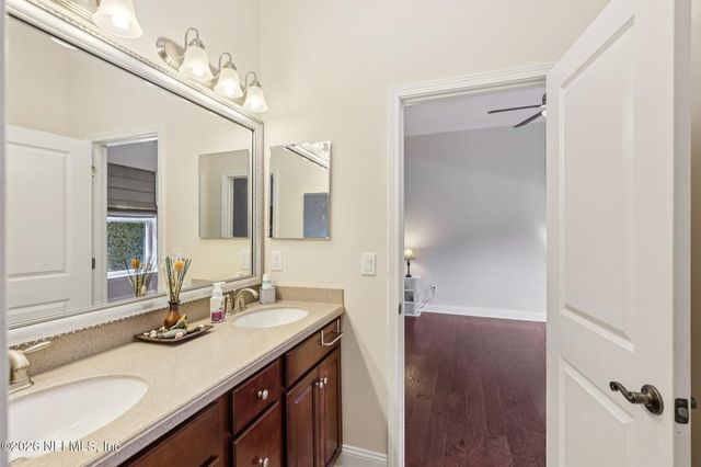 827 E DORCHESTER Drive, St. Johns, FL 32259