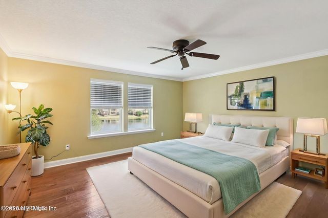 827 E DORCHESTER Drive, St. Johns, FL 32259