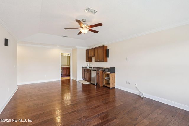 827 E DORCHESTER Drive, St. Johns, FL 32259