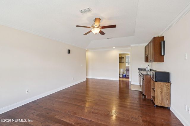 827 E DORCHESTER Drive, St. Johns, FL 32259