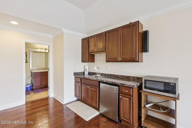 827 E DORCHESTER Drive, St. Johns, FL 32259