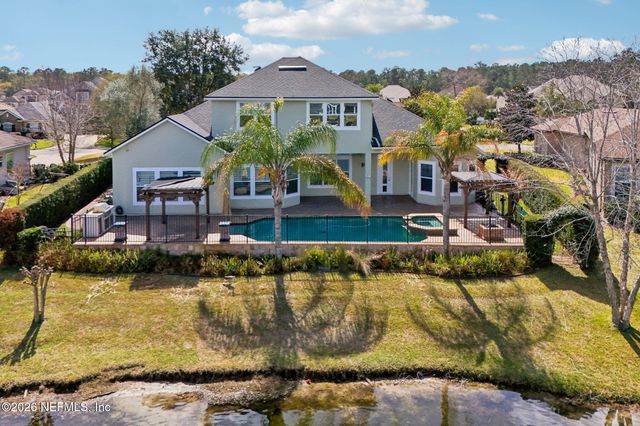 827 E DORCHESTER Drive, St. Johns, FL 32259