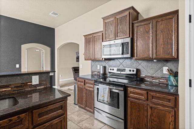 1905 Broken Shoe TRL, Temple, TX 76502