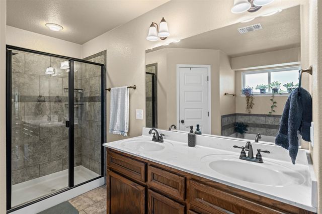 1905 Broken Shoe TRL, Temple, TX 76502