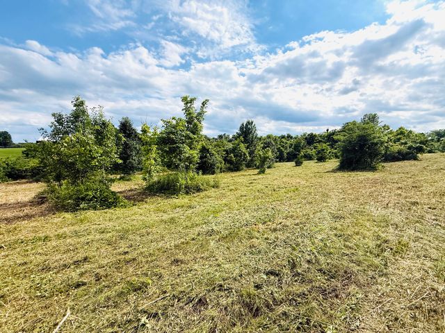 729 Oakland Lane, Harrodsburg, KY 40330