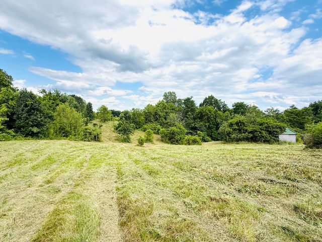 729 Oakland Lane, Harrodsburg, KY 40330