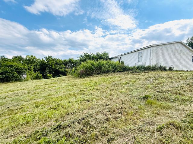 729 Oakland Lane, Harrodsburg, KY 40330