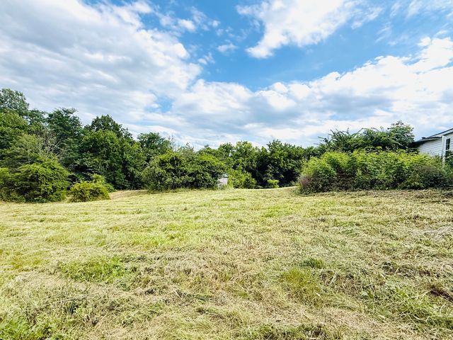 729 Oakland Lane, Harrodsburg, KY 40330