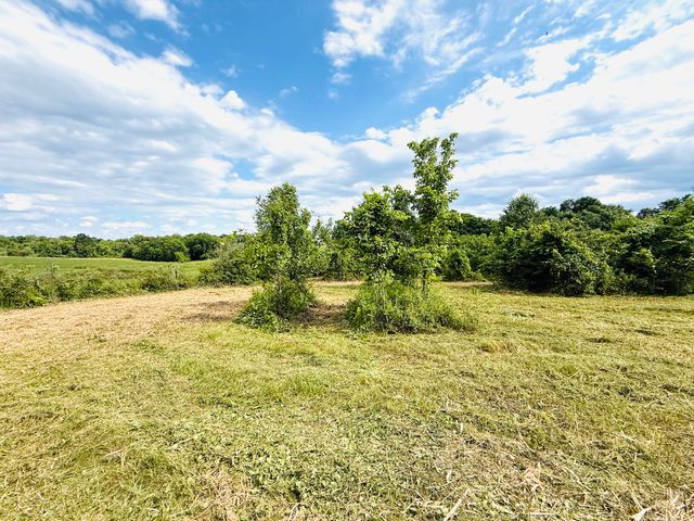 729 Oakland Lane, Harrodsburg, KY 40330