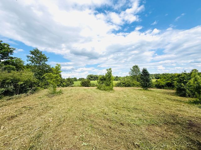 729 Oakland Lane, Harrodsburg, KY 40330