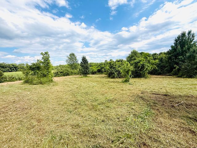 729 Oakland Lane, Harrodsburg, KY 40330