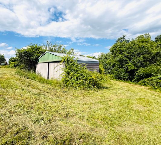 729 Oakland Lane, Harrodsburg, KY 40330