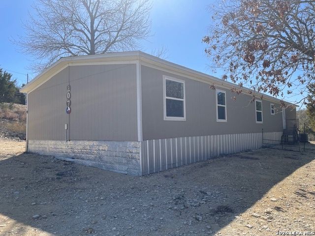 207 Hopi Trail, Bandera, TX 78003