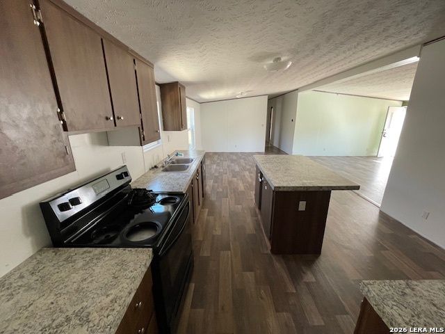 207 Hopi Trail, Bandera, TX 78003