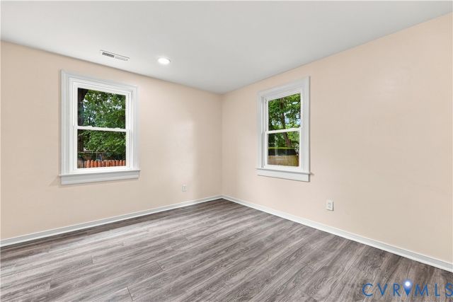 656 Battery Pl, Colonial Heights, VA 23834