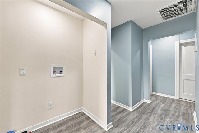 656 Battery Pl, Colonial Heights, VA 23834