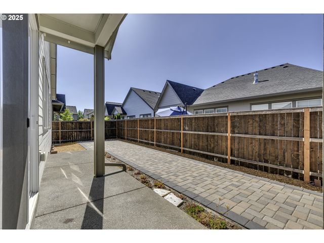 29068 Nw FAIR St, North Plains, OR 97133