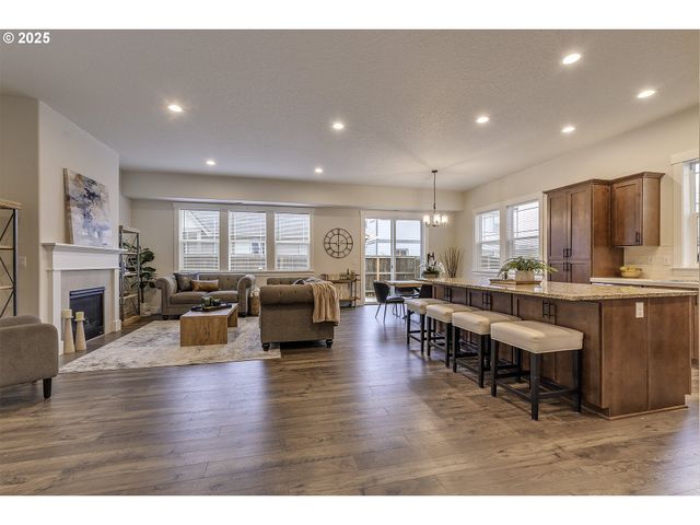 29068 Nw FAIR St, North Plains, OR 97133