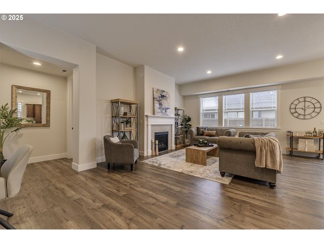 29068 Nw FAIR St, North Plains, OR 97133