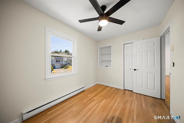 25 Greenview Drive, Waterbury, CT 06708