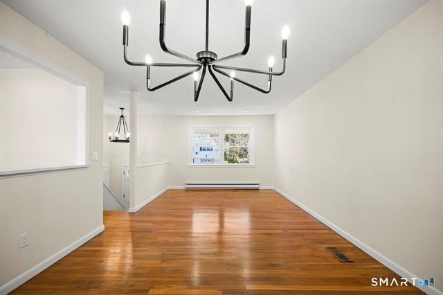 25 Greenview Drive, Waterbury, CT 06708