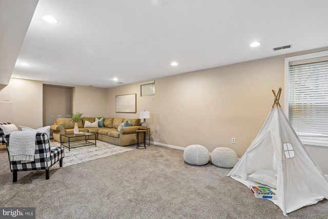 13423 BLACK GUM CT, Chantilly, VA 20151