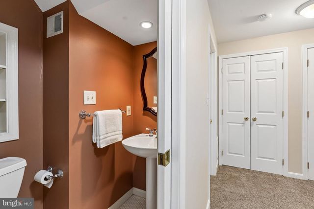 13423 BLACK GUM CT, Chantilly, VA 20151