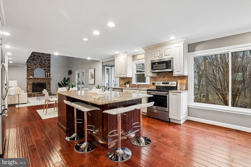 13423 BLACK GUM CT, Chantilly, VA 20151