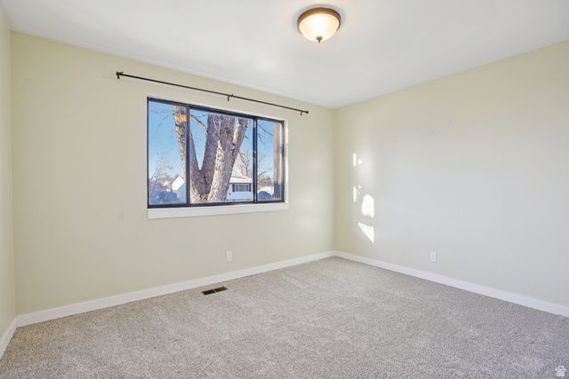 569 E ALOHA LN, Sandy, UT 84070