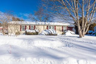 20 Sandpiper Path, North Hampton, NH 03862