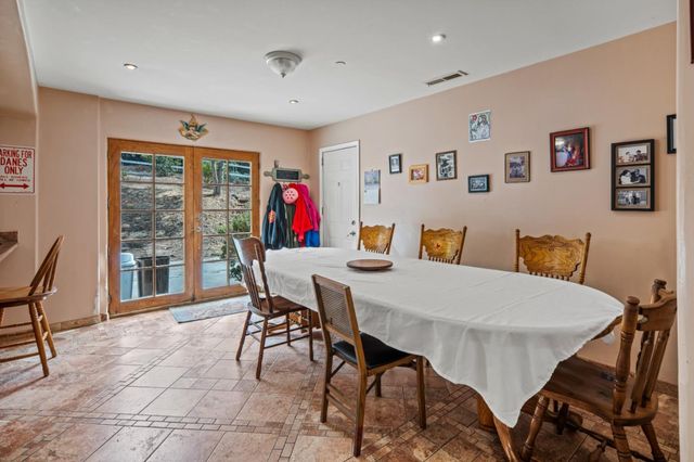 837 Lewis Road, Royal Oaks, CA 95076