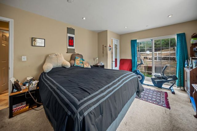 837 Lewis Road, Royal Oaks, CA 95076