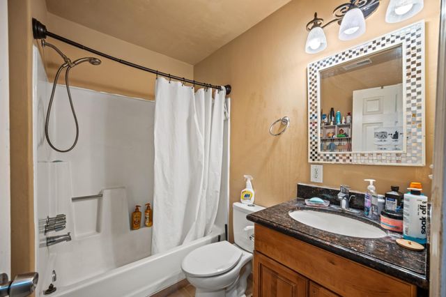 837 Lewis Road, Royal Oaks, CA 95076