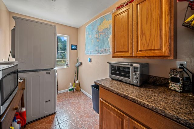 837 Lewis Road, Royal Oaks, CA 95076