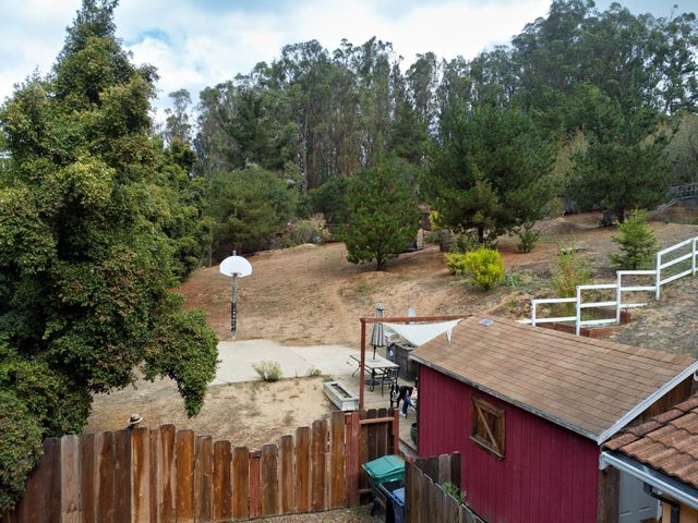 837 Lewis Road, Royal Oaks, CA 95076