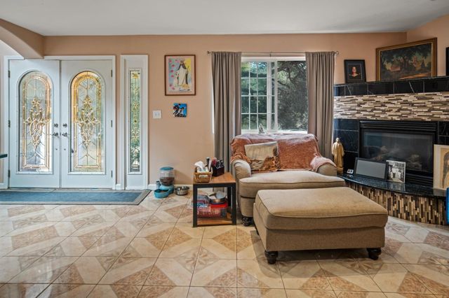 837 Lewis Road, Royal Oaks, CA 95076