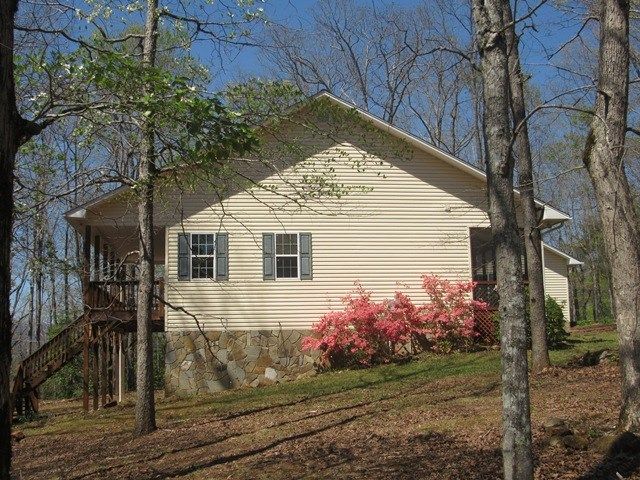 693 Puett Cove, Marble, NC 28960