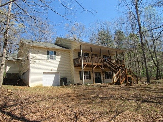 693 Puett Cove, Marble, NC 28960