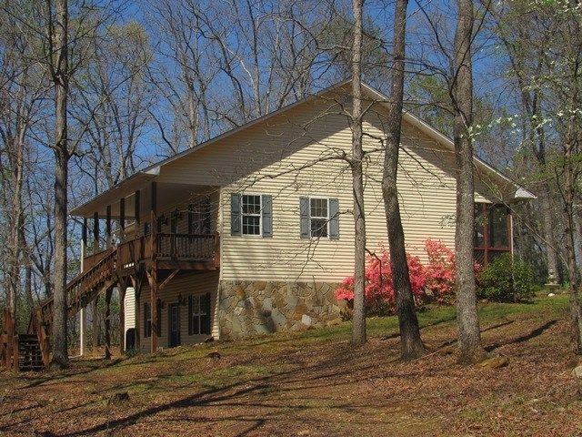693 Puett Cove, Marble, NC 28960