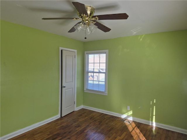 880 White Oak Drive, Forest Park, GA 30297