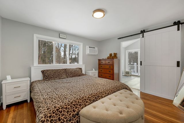 1015 South St, Tewksbury, MA 01876