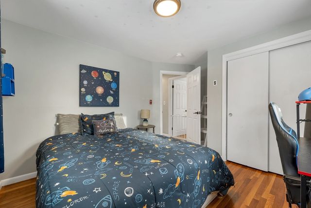 1015 South St, Tewksbury, MA 01876