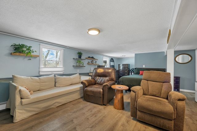 1015 South St, Tewksbury, MA 01876