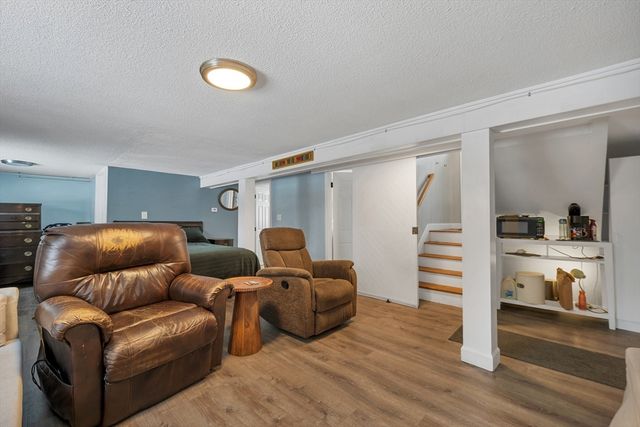 1015 South St, Tewksbury, MA 01876