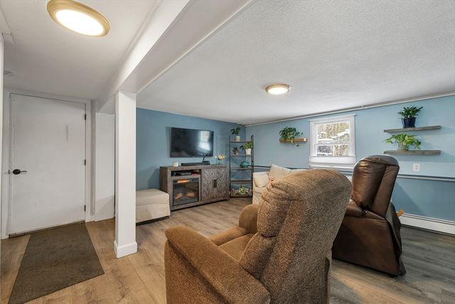 1015 South St, Tewksbury, MA 01876