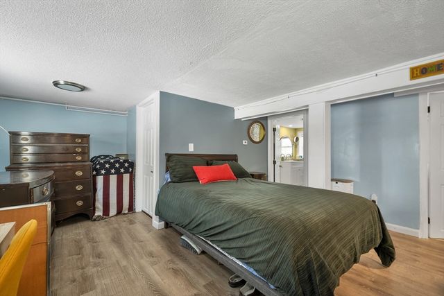 1015 South St, Tewksbury, MA 01876