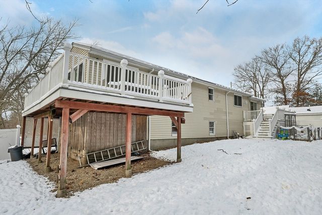 1015 South St, Tewksbury, MA 01876