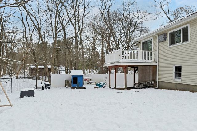 1015 South St, Tewksbury, MA 01876